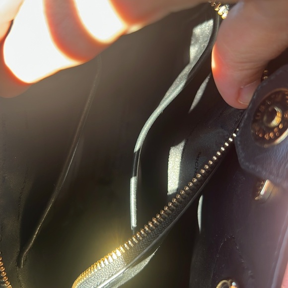 Cute Coquette MK Purse - Picture 8 of 11